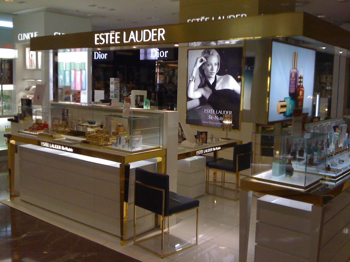 Agencement Estee Lauder